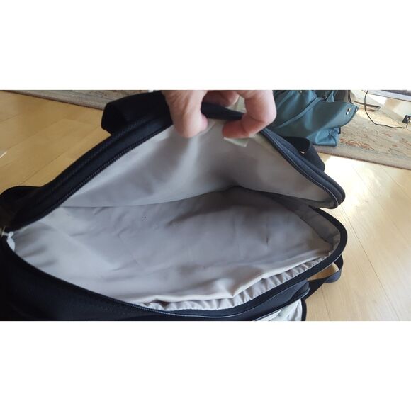 WENGER‎ Carryon Travel Bag, Mens, Heavyduty Hardware, Vacation, Adventure - Picture 6 of 16